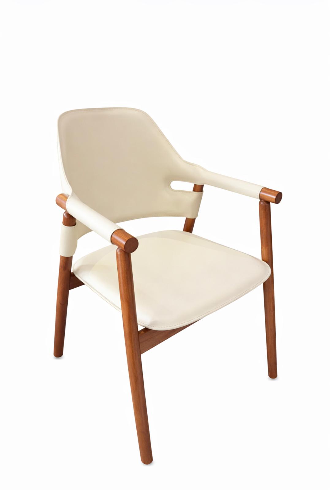 כסא אוכל מלאגה ניוד